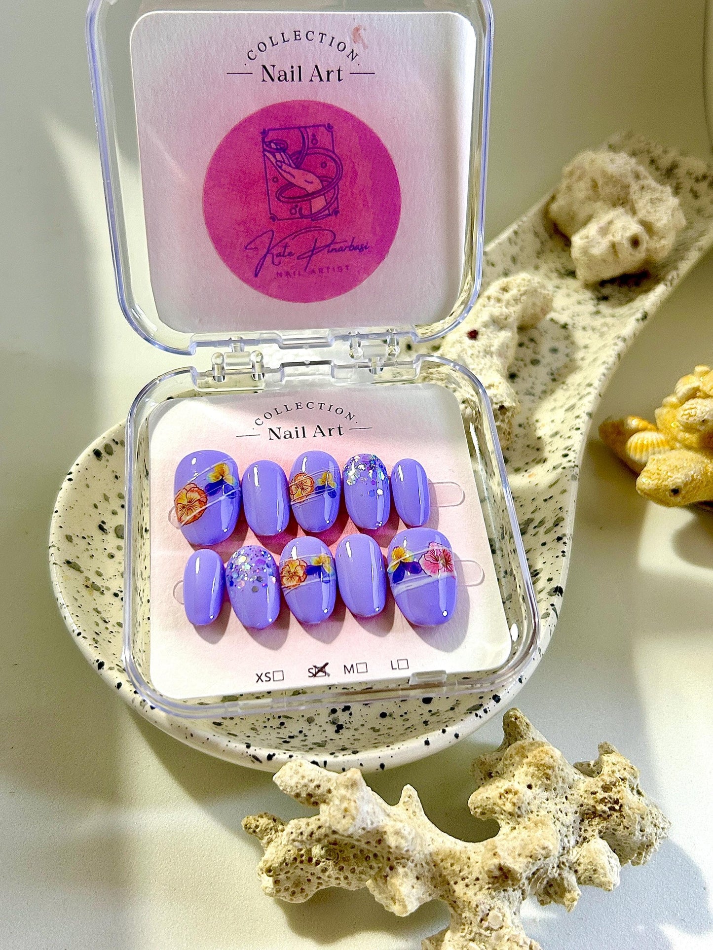 Flower Dance in Purple ‘Orchid Mist’ / Press On Nails