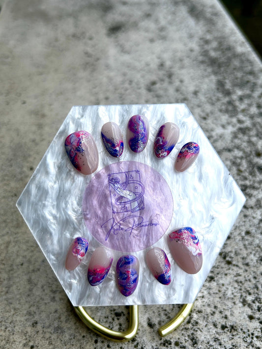 Cosmic Candy Swirl / Press On Nails